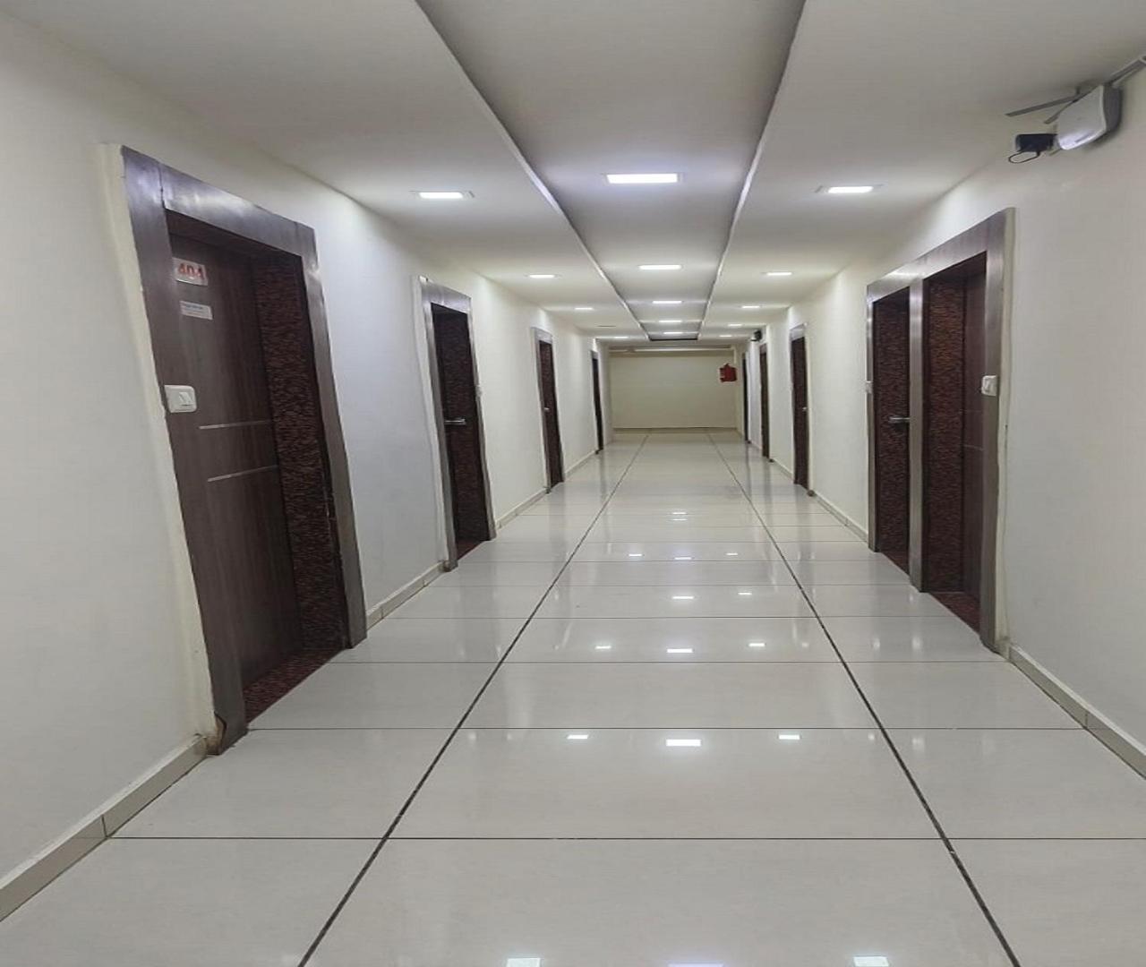 Hotel Nest View Ahmedabad Luaran gambar