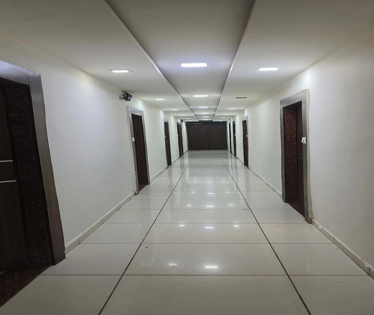 Hotel Nest View Ahmedabad Luaran gambar