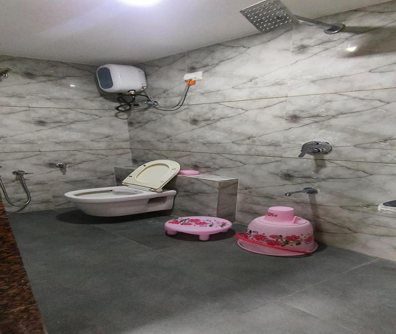 Hotel Nest View Ahmedabad Luaran gambar